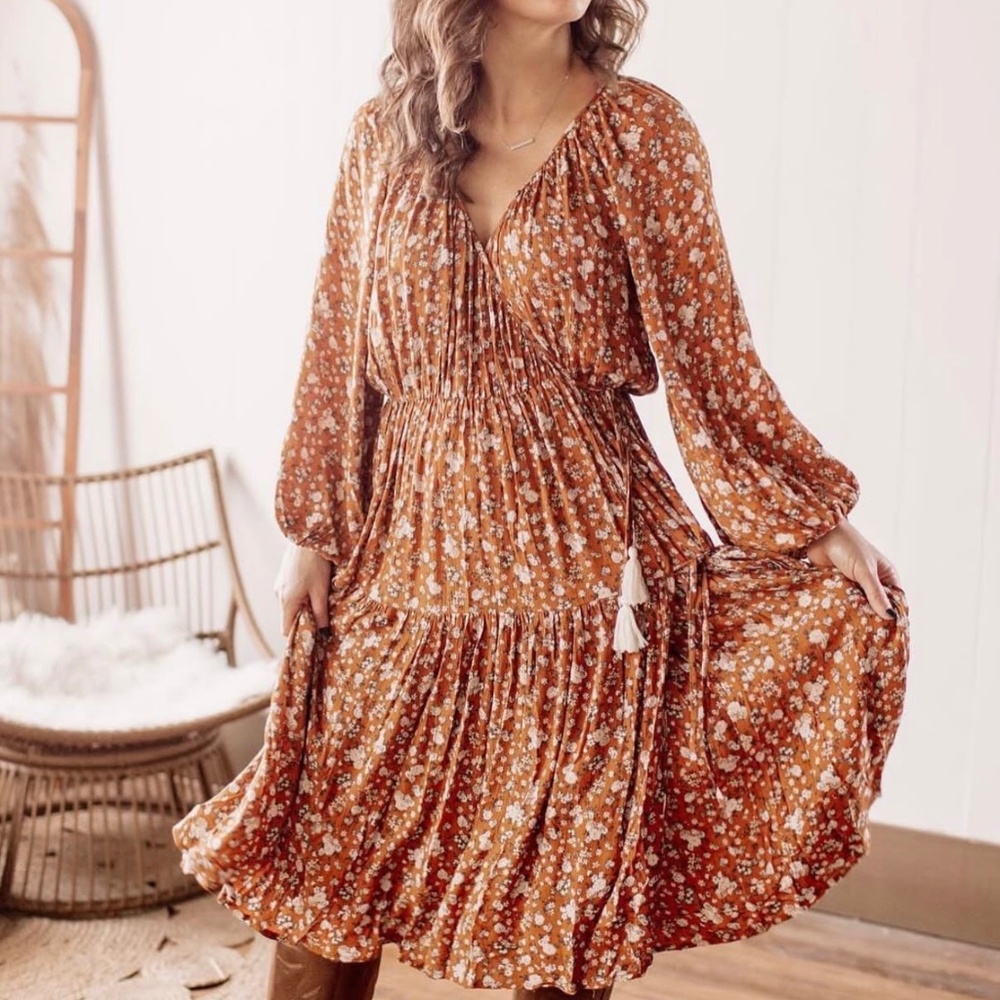 GiGiO Wrap Dress